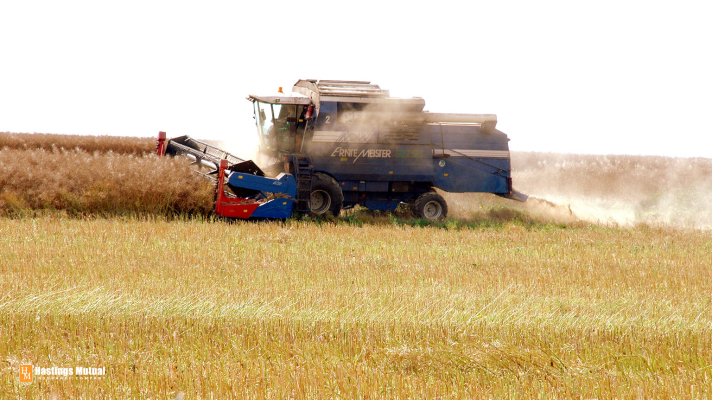 Combine and field dust